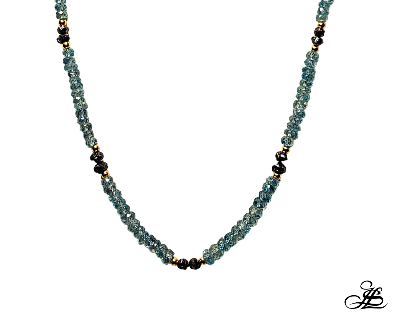 Collar con zircones azules y diamantes negros