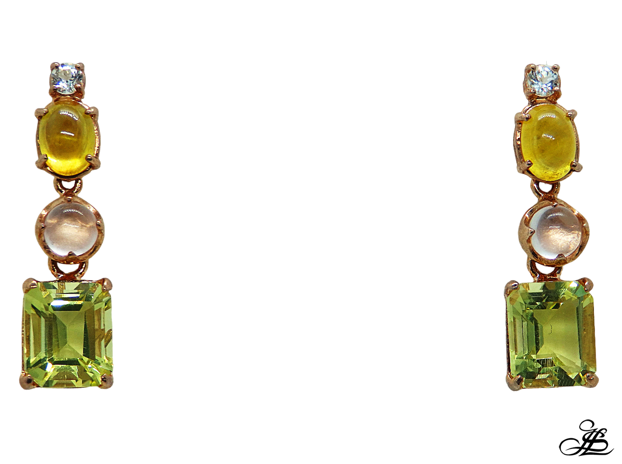Pendientes con piedras naturales